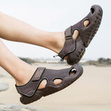 Breathable Mesh Men sandals Outdoor Summer Men Sneakers shoes  Plastic Men Casual shoes Summer Beach Shoes Water Shoes