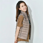 New 2024 Women Women Ultra Light Down Vests Slim Sleeveless Jacket Portable Girl Lightweight Windproof Waistcoat