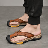 2022 Leather Men Flip Flops Summer Outdoor Men Slippers Classic Rubber Roman Sandals Wading Trekking Sneaker Sandals Big Size