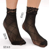 2023 New Women Sexy Summer Short Over Ankle Boat Socks Fishnet Mesh Black Floral Lace Patchwork Breathable Hollow Nylon Hosiery