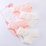 3-8 years old girls&#39; underwear P baby middle-aged girl A class cotton student children&#39;s triangle shorts female