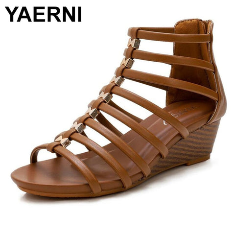 YAERNI Summer New Women Shoes Fashion Casual Outdoor Beach Slippers Comfortable Flat Bottomed Toe Women Sandals Plus Size