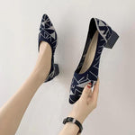 Large women&#39;s high-heeled shoes Fashion pointy beautiful pattern square toe shoes Heel rubber anti-skid shoes New 2023