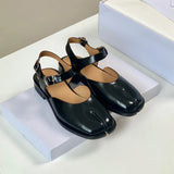 2023 New Design Women Flat Shoes Elegant Female Split Horse Toe Lady Sandals Tabi Female Moccasins Footwear Pig Toe Shoe B111