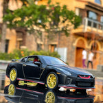 Free Shipping New 1:32 NISSAN GTR GT-R R35 Alloy Car Model Diecasts &amp; Toy Vehicles Toy Cars Kid Toys For Children Gifts Boy Toy