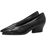 XGRAVITY Crocodile Pattern Designer Vintage Evening Shoes Ladies Fashion Pointed Toe V Cut Woman Shoes High Heel Pumps Sexy C076