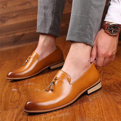 Yomior Luxury Brand Pointed Toe Leather Shoes Business Men Dress Casual Soft Formal Shoes Breathable Wedding Loafers Big Size