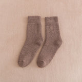 Winter Women&#39;s Thick Warm Solid Color Wool Harajuku Retro Cold Resistant Fashion Casual Cashmere Socks 5 Pair