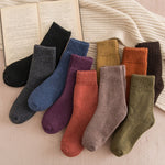 Winter Women&#39;s Thick Warm Solid Color Wool Harajuku Retro Cold Resistant Fashion Casual Cashmere Socks 5 Pair