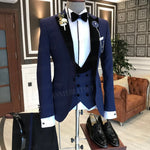 2021 Formal Business Men Suit 3 Pieces Male Jacket Custom Fashion Groom Wedding Suit Tuxedo Red Velvet Lapel Blazer Vest Pants