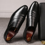 Luxury Brand PU Leather Fashion Men Business Dress Loafers Pointy Black Shoes Oxford Breathable Formal Wedding Shoes